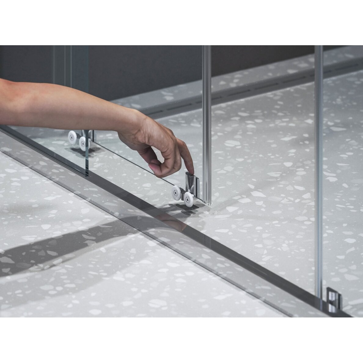 NBLDP2 110, juoda+stiklas Transparent 1 NBLDP2 110, juoda+stiklas Transparent 1